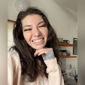 Meet your Posher, Amber